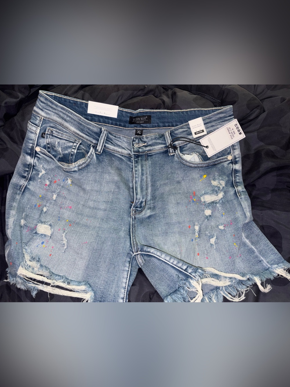 Judy Blue paint splatter shorts NWT XL
